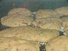 galletas de chocolate cookies en el horno