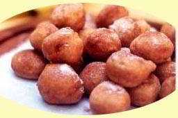 Bu&ntilde;uelos de Pl&aacute;tano. Ricas Recetas de Reposter&iacute;a T&iacute;picas Canarias