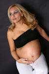Mariel con Daniel en su panza