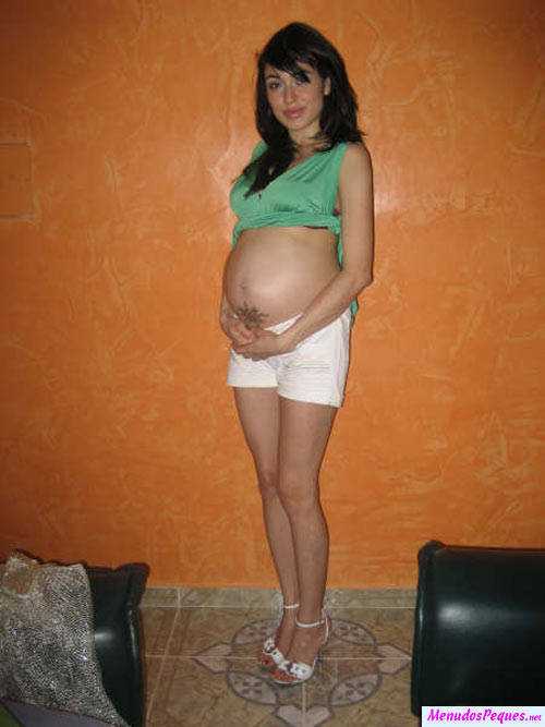 Foto gratis Embarazada de Magdalena Bel&eacute;n