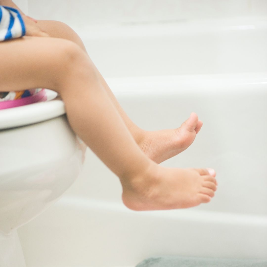 ¿Cómo puedo enseñar a mi hijo a hacer pis por la noche? ¿A qué edad se debe enseñar a ir al baño por la noche?