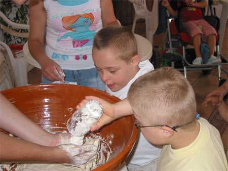 disfruta del mejor Juegos y Actividades en Menudos Peques