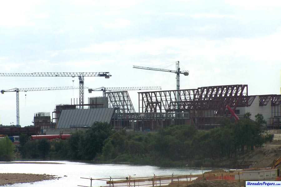 Vista de los Pabellones del expo zaragoza 2008