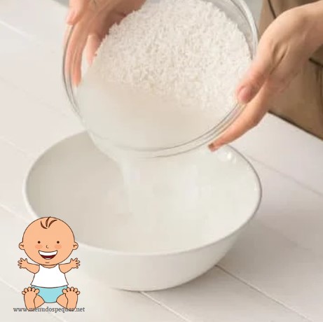 ¿Cuándo puede tomar agua de arroz el bebé? ¿Es el agua de arroz segura para los bebés?
