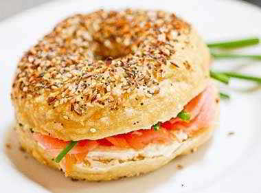 Cómo hacer Bagel de salmón