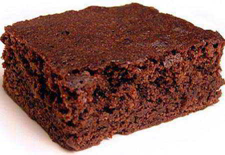 brownie-almendras-ciruelas