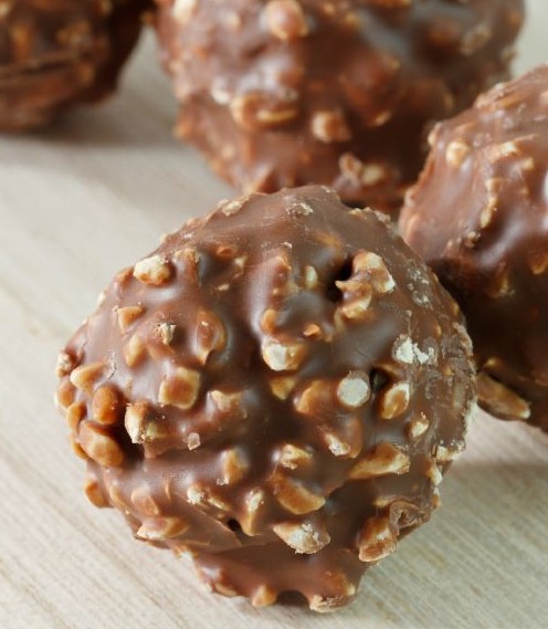 Receta para hacer Bombones Ferrero Rocher bajos en carbohidratos 