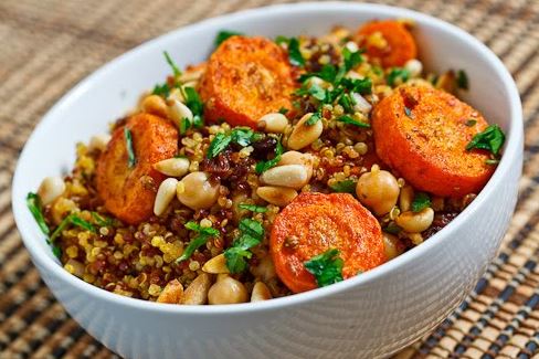 Ensalada de garbanzos y zanahoria asada