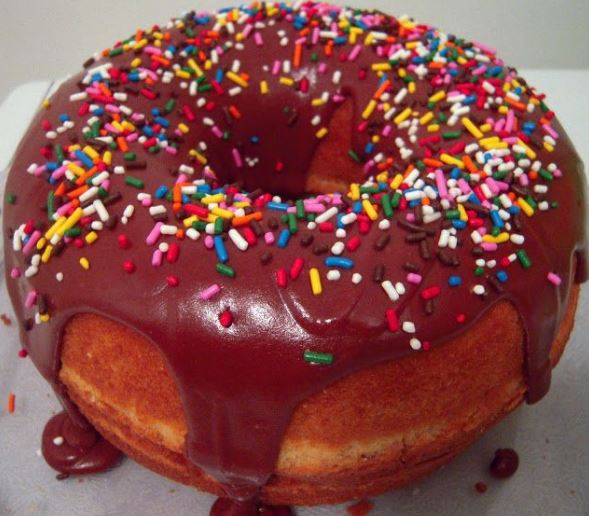 pastel donut