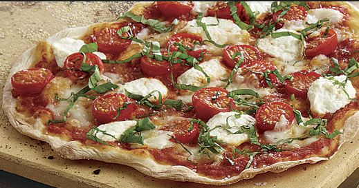 pizza casera con mozzarella