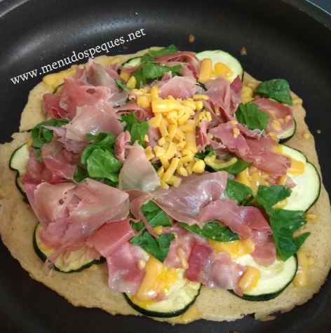 pizza keto base pollo a la sarten