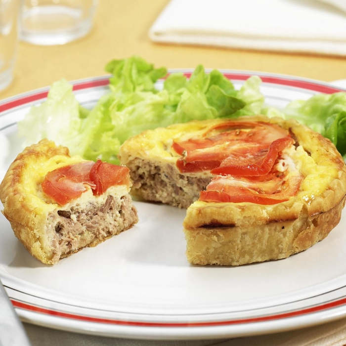 Quiche de atún, anchoa y pimiento