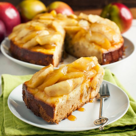 Receta para hacer Tarta de queso con tarta de manzana