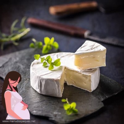 ¿Puede una mujer embarazada comer queso camembert? embarazo