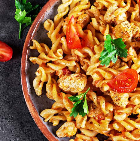 pasta pollo tomate 