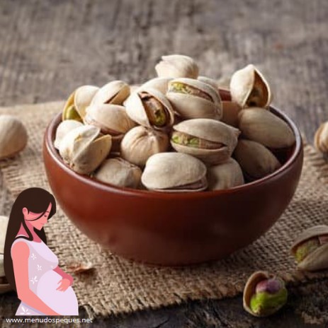 ¿Puede una mujer embarazada comer Pistachos? embarazo