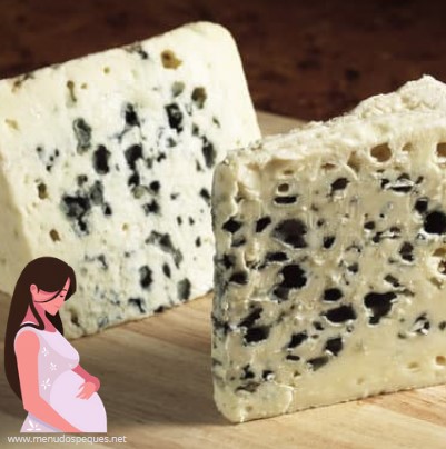 ¿Puede una mujer embarazada comer queso Roquefort? embarazo