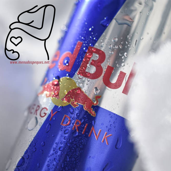 ¿Puede una mujer embarazada tomar Red Bull? redbull embarazo