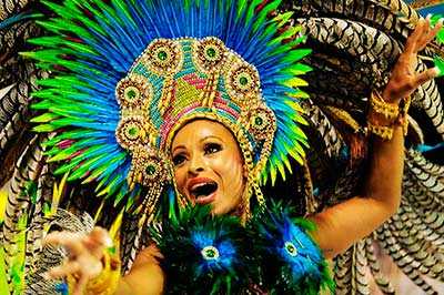 3 mujer rio