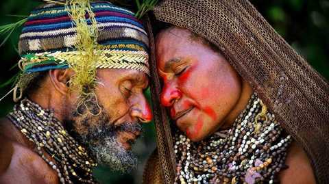 pareja-tribu
