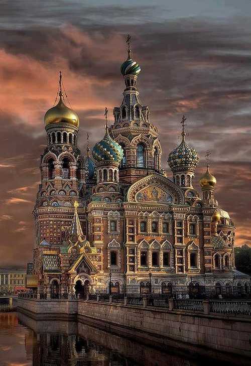 Saint-Petersburg