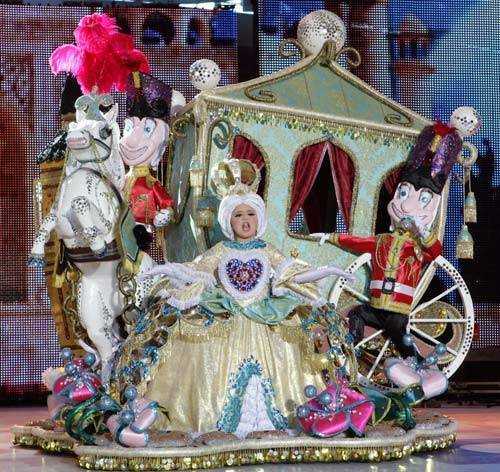 Marta Santana Rodríguez, Reina Infantil del Carnaval 2013 de Santa Cruz de Tenerife