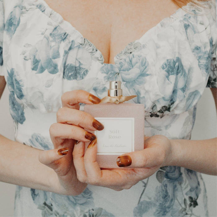 Fragancias que cautivan: Los 10 perfumes de mujer más deseados para regalar