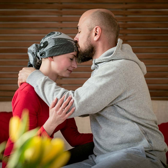 Cómo ayudar a un enfermo de cáncer