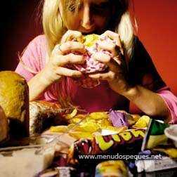comedores compulsivos, Síndrome del Comedor Nocturno: Causas y soluciones