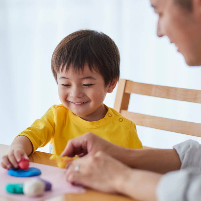 Hijos de padres separados en verano: cómo organizar las vacaciones cuando hay dos casas vacaciones de verano padres separados