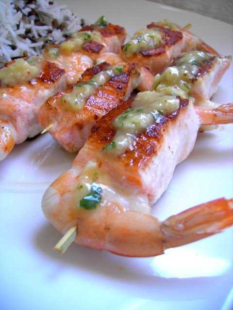 Receta Paso a Paso: Brochetas de Pescado con Trigueros y una Marinada Irresistible"