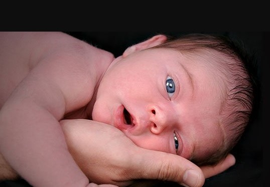 Desarrollo de la visión del bebé: ¿Qué pueden ver los bebés?