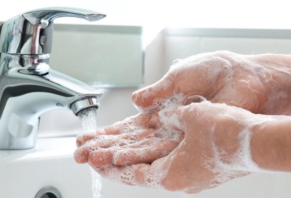 Hidratación, piel manos, higiene, coronavirus