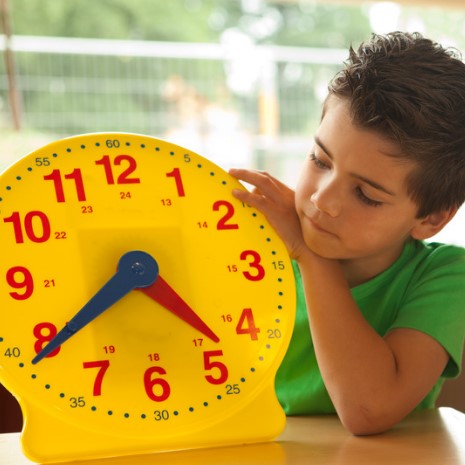 tuyo presentar Marcha mala Cómo enseñar las horas a los niños fácilmente?