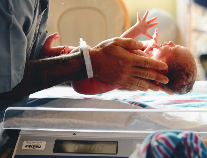 Medidas del bebé recién nacido ¿Cuánto debe medir y pesar? 