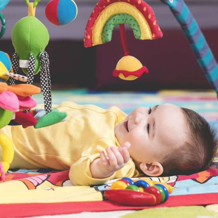 Juegos y juguetes para bebés de 0 a 3 meses