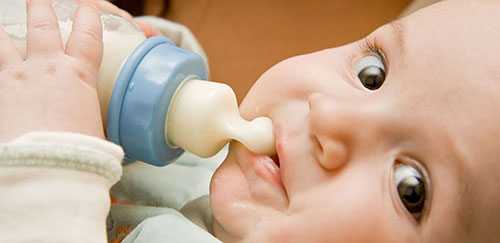 La Lactancia Artificial - Alimentación del Bebé