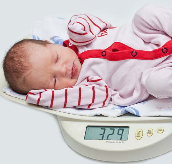 Bajo peso al nacer, Bebés posmaduros, Macrosomía: bebés grandes
