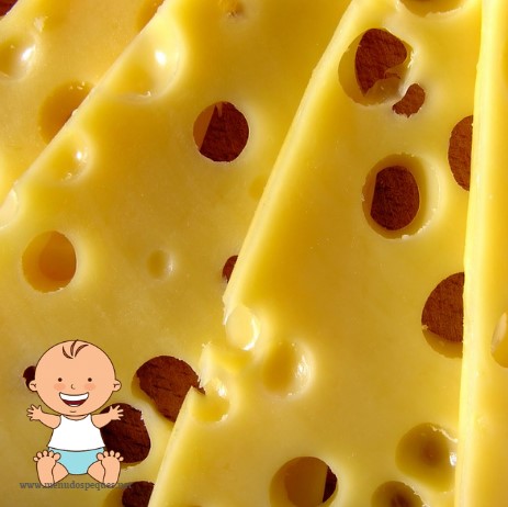 ¿Cuándo pueden comer queso los bebés?